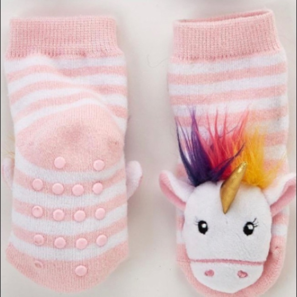 Unicorn Rattle Socks NWT 0-12 mo